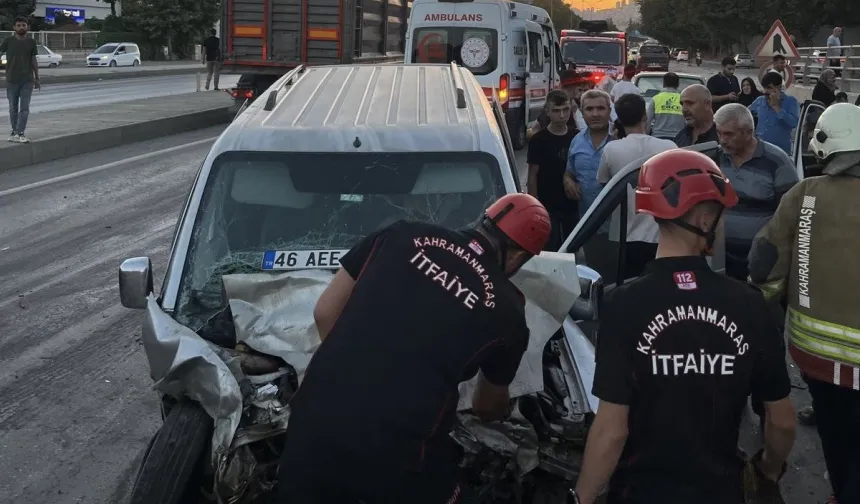 Kahramanmaraş'ta Zincirleme Trafik Kazası: 4 Kişi Yaralandı