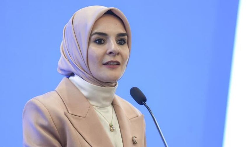 Aile ve Sosyal Hizmetler Bakanı Mahinur Özdemir Göktaş’tan Doğum İzni Açıklaması