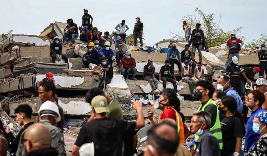 Venezuela’daki Çifte Felakette Can Kaybı 5 bin 278'e Yükseldi!