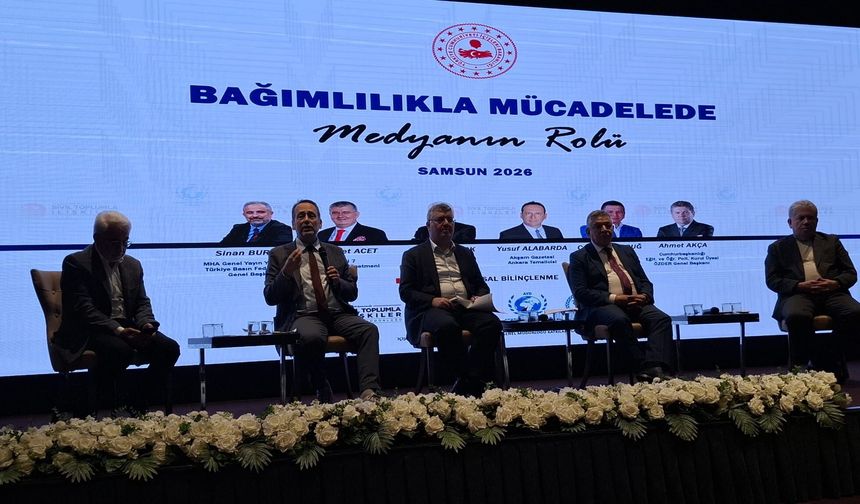 Samsun'da "Bağımlılıkla Mücadelede Medyanın Rolü" Paneli Düzenlendi