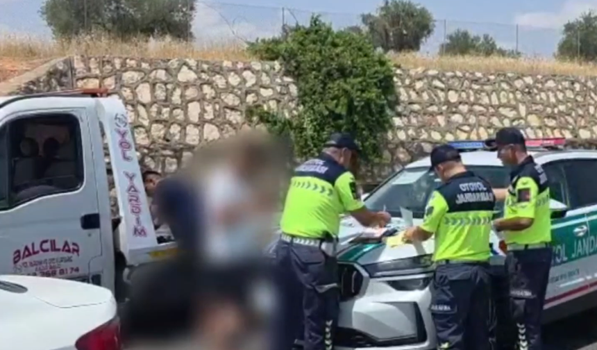 Otoyol Jandarması Denetiminde Yakalandılar: Araçları 30 Gün Trafikten Men Edildi!
