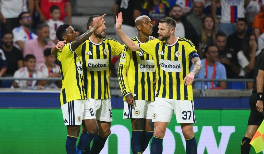 Fenerbahçe Şampiyonlar Ligi'nde lig aşamasına yükseldi
