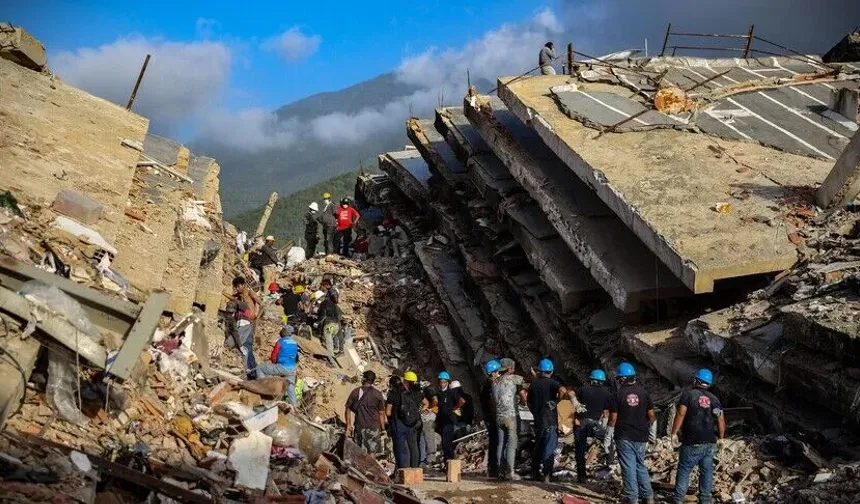 Venezuela Depreminde Acı Bilanço Ağırlaşıyor: Can Kaybı 6 Bin 438'e Yükseldi!