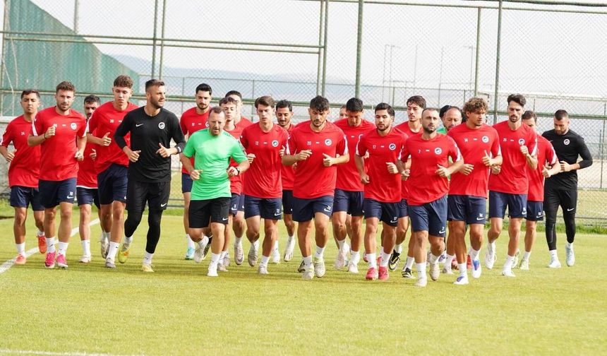 Akedaş İstiklalspor'un Afyon Kampı Tamamlandı: Gözler İlk Maçta!