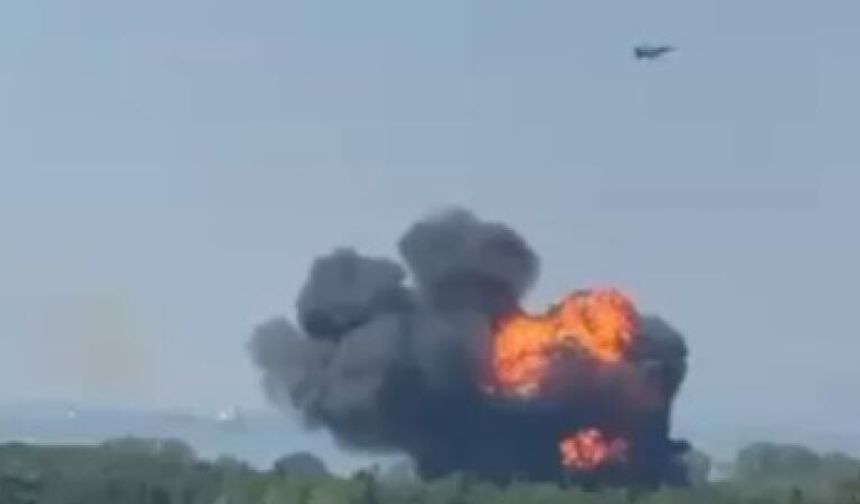 Yalova'da F-16 Uçağı Kaza Kırıma Uğradı!