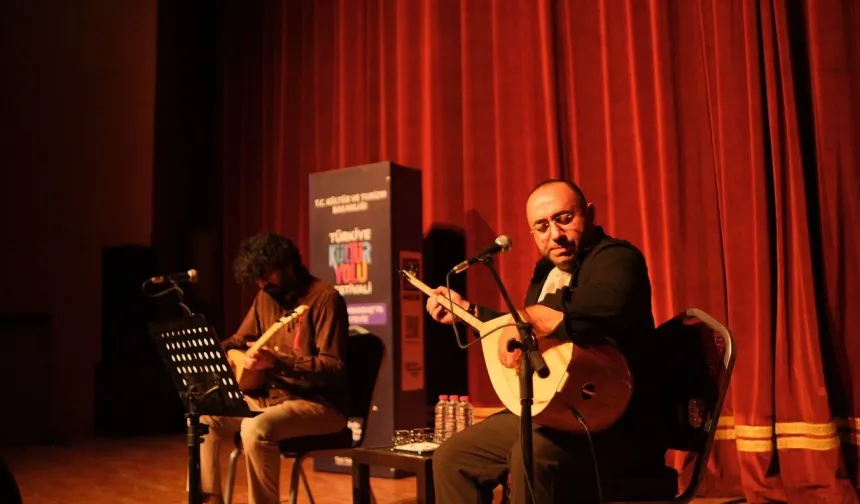 Kültür Yolu Festivali'nde Neşet Ertaş Türküleri Yankılandı!