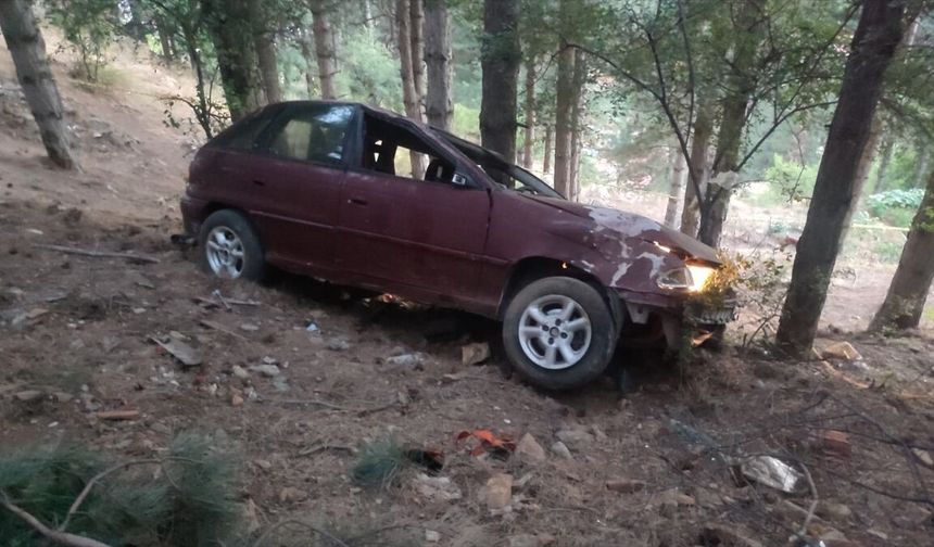 Adıyaman'da devrilen otomobilin sürücüsü öldü