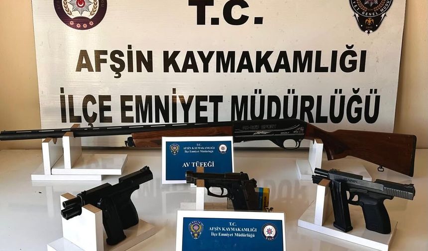 Düğünde havaya ateş ettiler, polis operasyonuyla yakalandılar