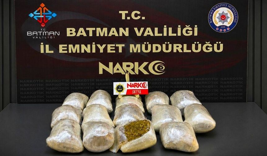 Batman'da uyuşturucu operasyonunda yakalanan 2 şüpheli tutuklandı