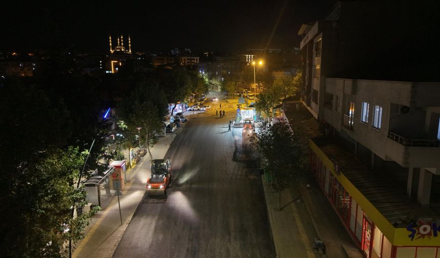 Onikişubat’ta Ulaşım Konforu Katlanıyor! Bayazıtlı Bulvarı Baştan Sona Yenileniyor