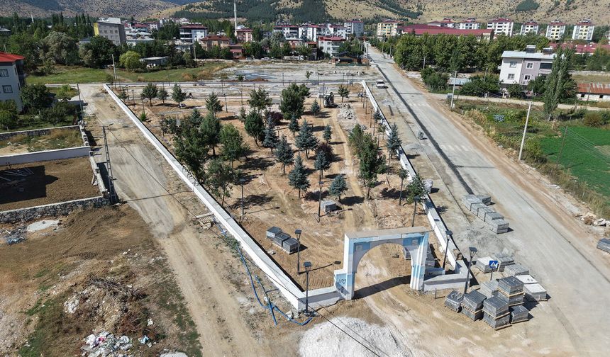 Göksun’da 25 Milyon TL’lik Dönüşüm: Cevher Dudayev ve Köroğlu Parkları Yenileniyor!