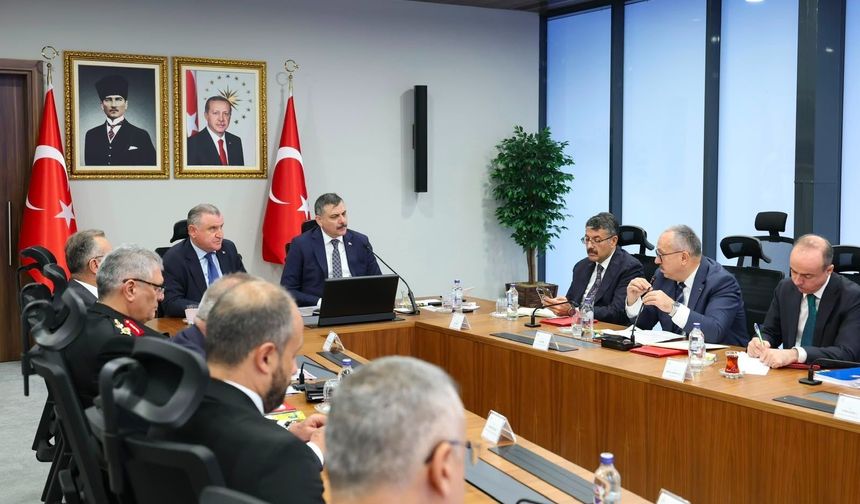 Bakanlar Çiftçi ve Bak, 81 İl Valisiyle "Yurt Güvenliği" Toplantısına Katıldı