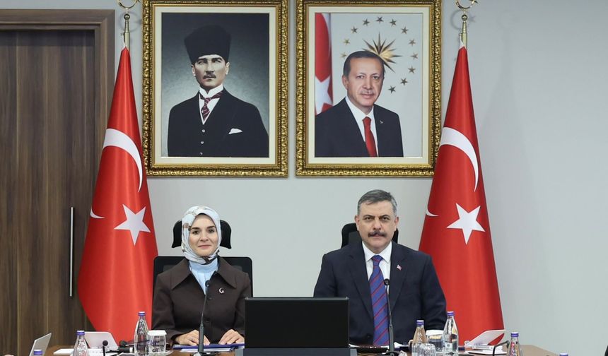 Bakan Çiftçi’den Sosyal Yardımlarda Yeni Dönem Talimatı: "Vatandaşın Ayağına Gidilecek!"