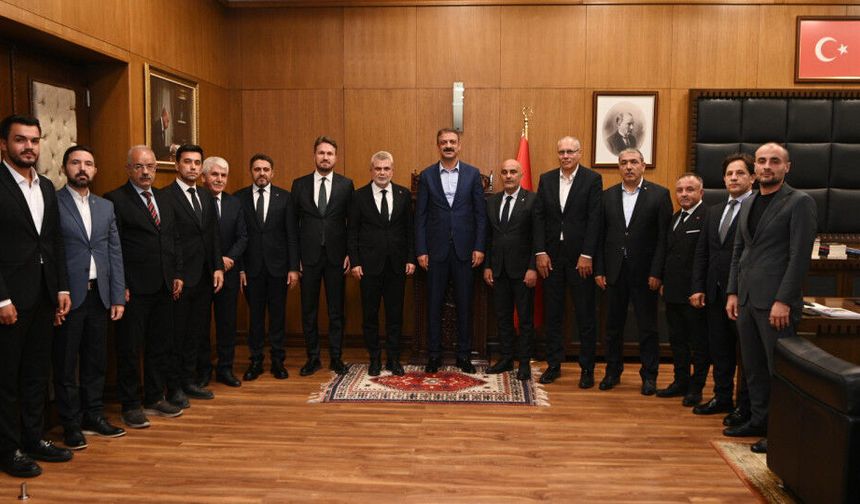 Başkan Görgel, Vakıflar Genel Müdürü Sinan Aksu'yu Makamında Ağırladı