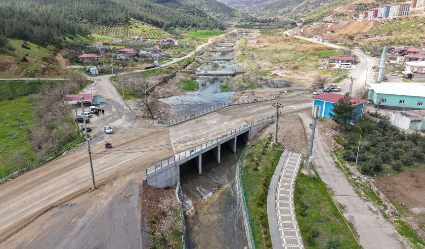 Kahramanmaraş’ta Ulaşım Altyapısına Rekor Yatırım: 29 Ayda 43 Köprü ve Menfez!