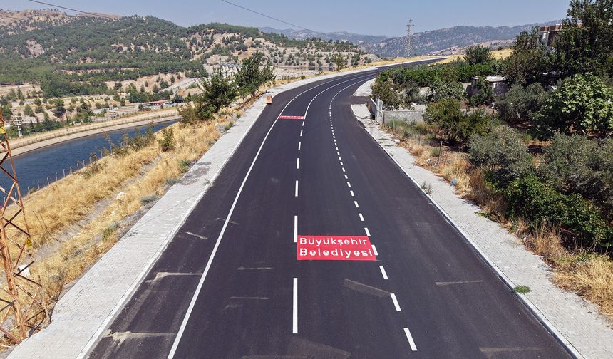 Büyükşehir'den Sarıçukur'a Otoban Gibi Yol