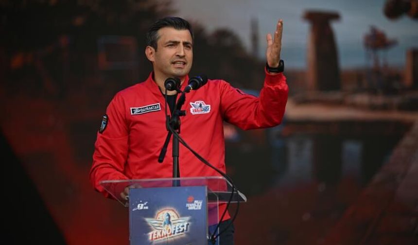 Selçuk Bayraktar’dan TEKNOFEST Şanlıurfa’dan Tarihi Mesajlar! "Biz Yaptık, En İyisini de Biz Yapacağız!"