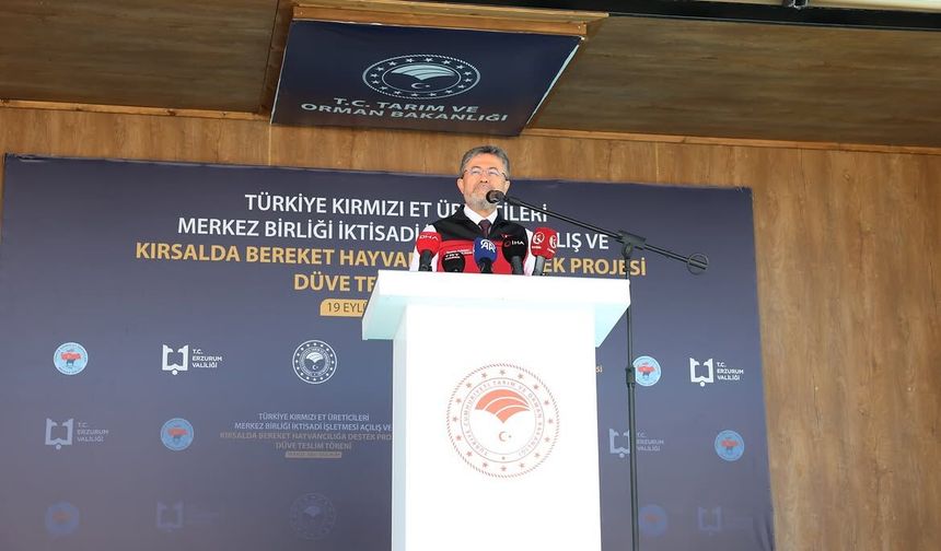 Yumaklı Erzurum’da Açıkladı: 25 Bin Büyükbaş Kapasiteli Besi Organize Tarım Bölgesi Kuruluyor!