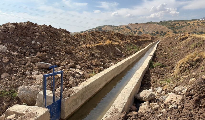 Dulkadiroğlu Peynirdere’ye Dev Yatırım: 3 Kilometrelik Sulama Kanalı Hizmette!