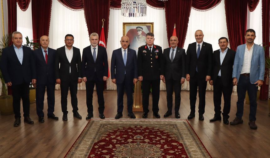 AK Parti Kahramanmaraş Heyeti İl Jandarma Komutanı Tataroğlu’nu Ziyaret Etti