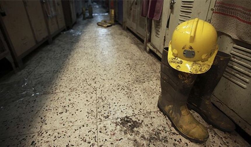 Soma'da Maden Ocağında Göçük: 2 İşçi Kurtarıldı, 5 Madenci İçin Çalışmalar Sürüyor!