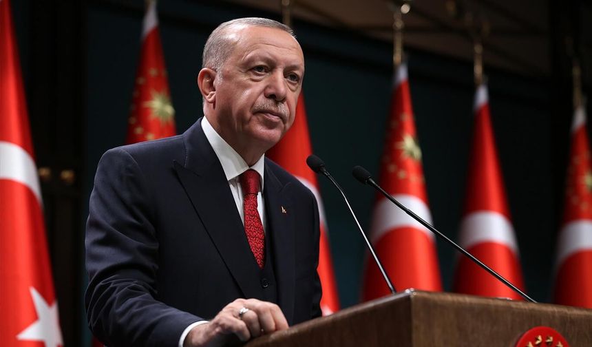 Cumhurbaşkanı Erdoğan Kabine Sonrası Flaş Müjdeyi Duyurdu! Öğrencilere Ayda 19 Bin 250 TL Destek