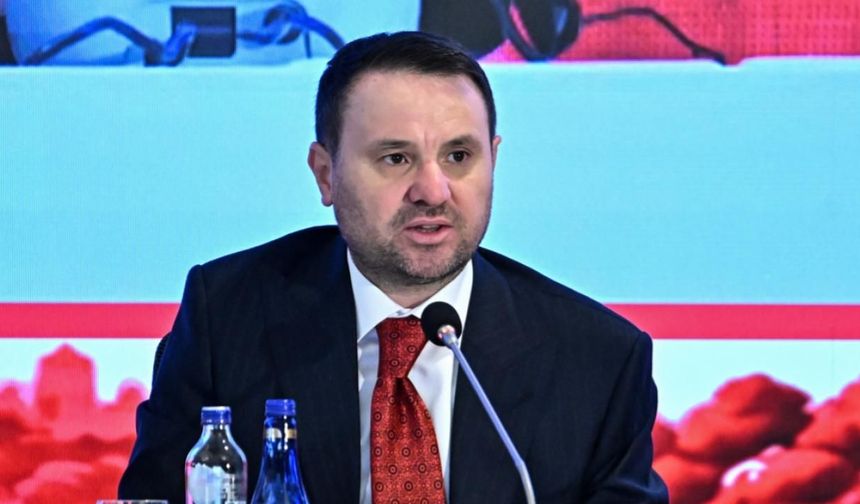 Bakan Gürlek OECD Zirvesinde Konuştu: "Tarih Bu Vurdumduymazlığı Affetmeyecek!"