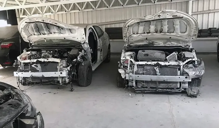 Depremlerdeki Hasarlı Araçlarla 306 Milyon TL'lik "Change Oto" Vurgunu!