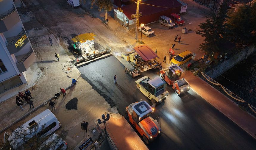 Elbistan’ın Can Damarı Yenilendi! Dulkadiroğlu Caddesi Sıcak Asfaltla Buluştu