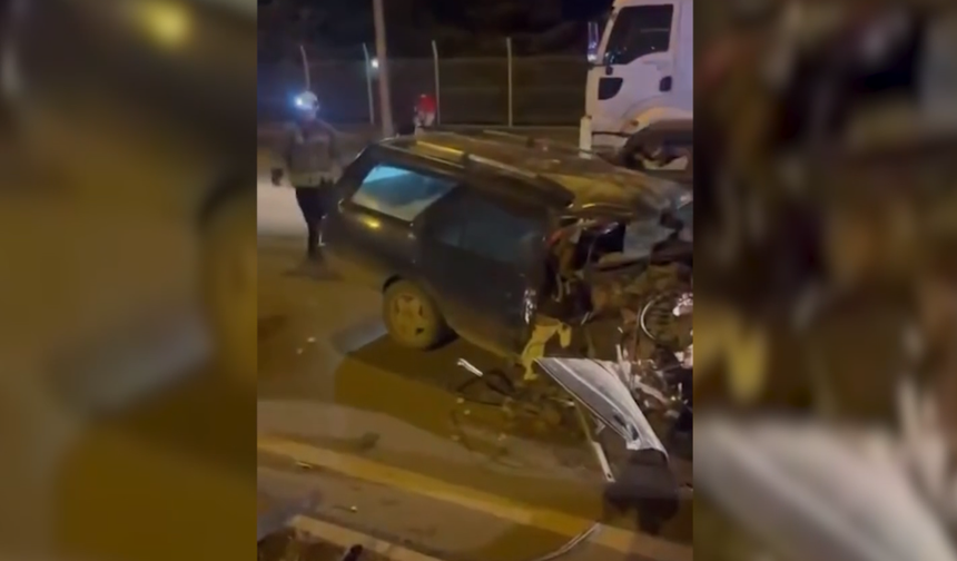 Kahramanmaraş’ta Feci Kaza: Otomobil Hurdaya Döndü, Sürücü Ağır Yaralandı