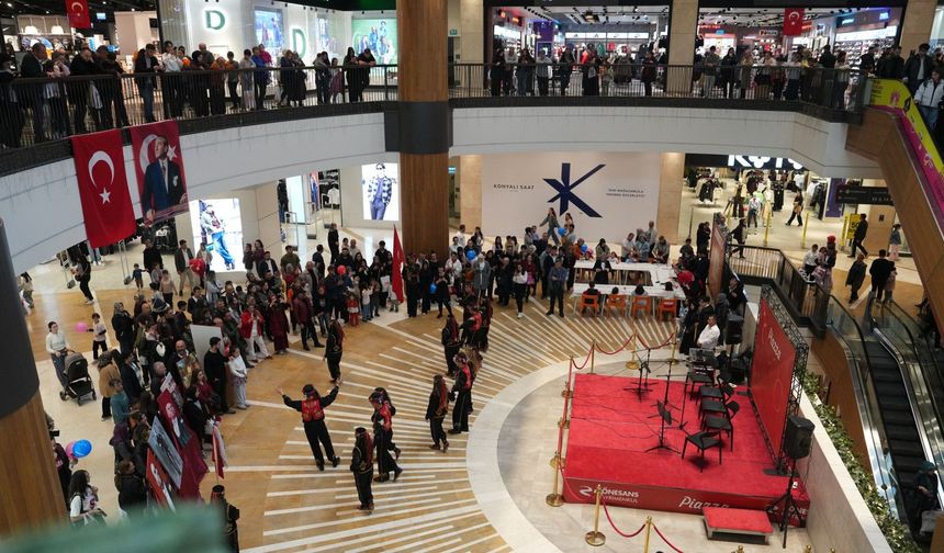 Piazza AVM’de Cumhuriyet'in 103. Yılına Özel Dev Sanat Etkinliği!