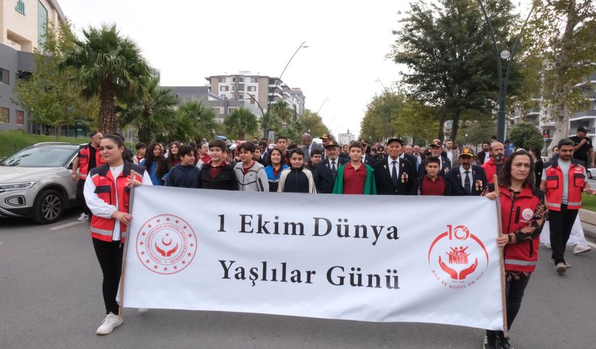1 Ekim Yaşlılar Günü'nde Kahramanmaraş’ta Anlamlı Yürüyüş