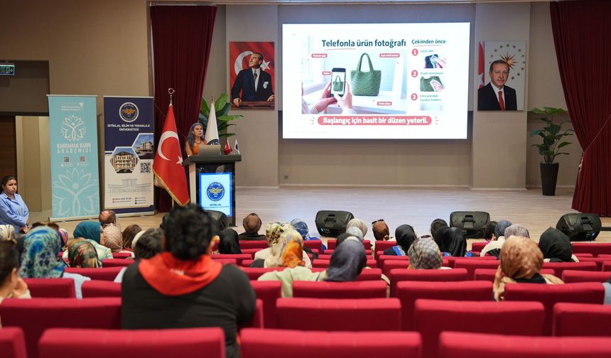 Kahraman Kadın Akademisi’nden Üreten Kadınlara Eğitim Semineri