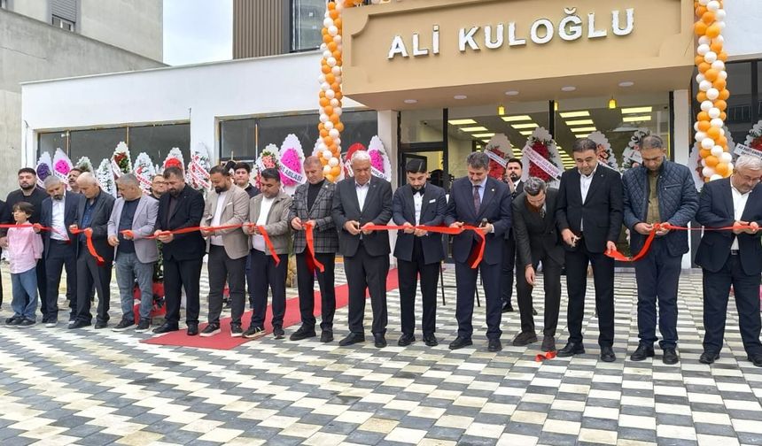 Ali Kuloğlu, İkinci Şubesini Tekerek’te Görkemli Törenle Açtı