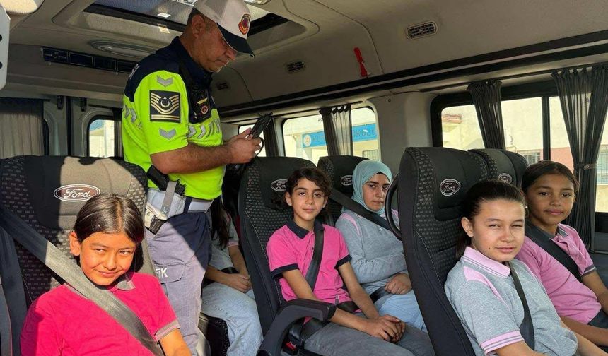 Kahramanmaraş'ta Jandarmadan Okul Çevrelerinde Sıkı Denetim!